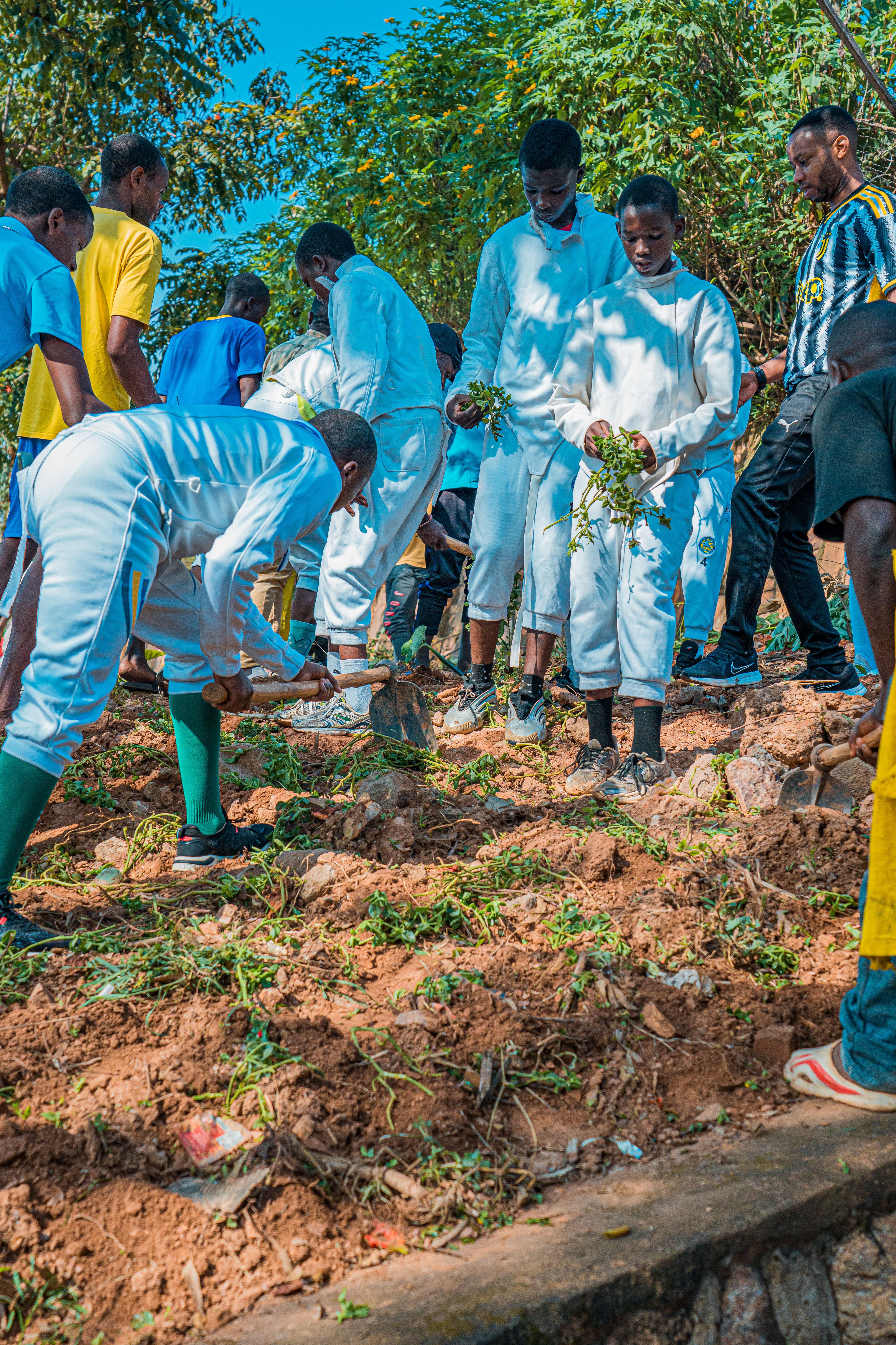 🇷🇼Inspection is not about checking work — it’s about protecting standards. 🤺 images from southern fencing club 🇷🇼Inspection is not about checking work — it’s about protecting standards. 🤺 eve