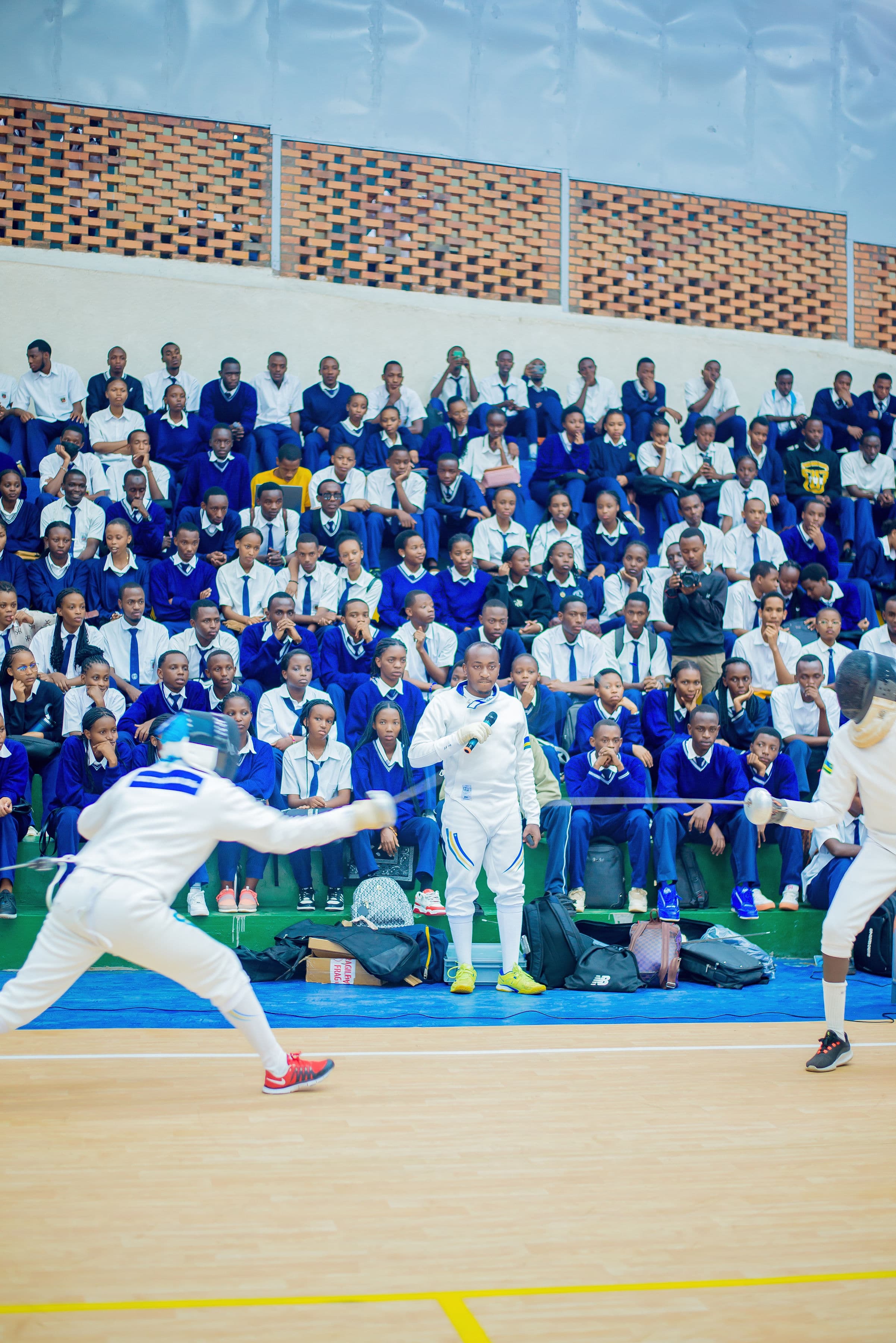 St. Joseph le Travailleur School fencing program