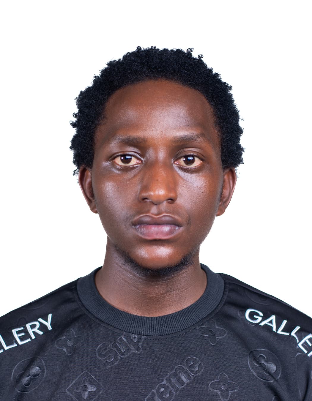 Mugisha Merci Réponse  - Medias Promotor & Photographer